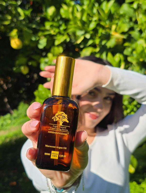 Aceite de argán puro para una piel suave, luminosa y protegida.